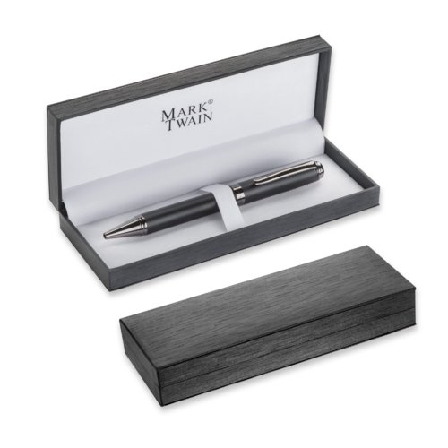 Grauer Metall-Kugelschreiber mit zugehöriger Geschenkbox.
