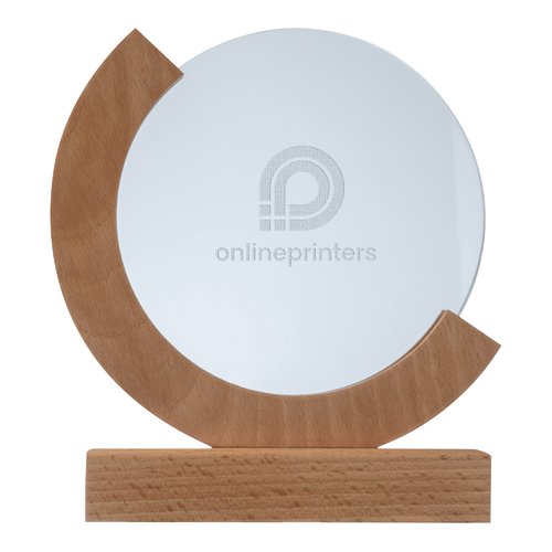 Beige Trophe mit Sockel aus Bambus und kreisfrmiger Acrylglasplatte.