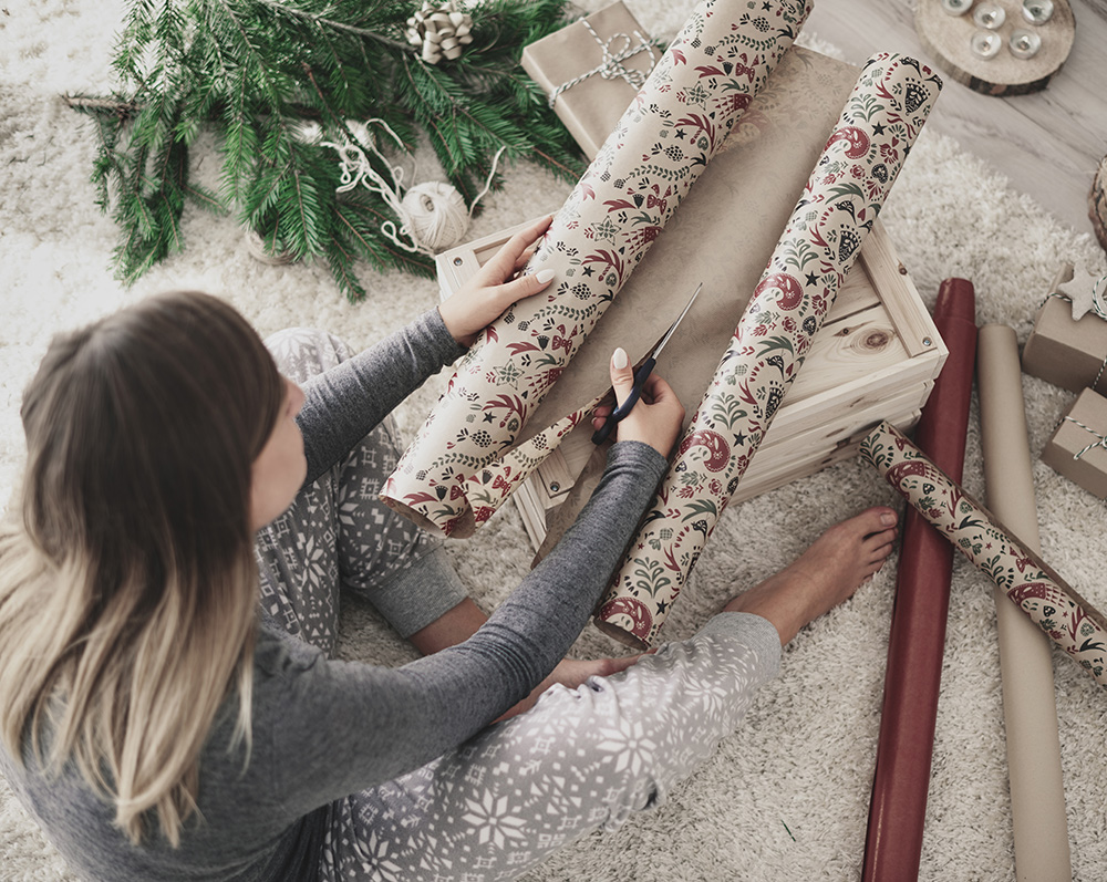 Weihnachtsgeschenke_einpacken